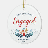 初めてのクリスマス婚約したパーソナライズされたクラシッククリスマス セラミックオーナメント (左)