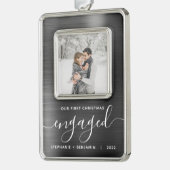 初めてのクリスマス婚約したフォトグレーブラッシュメタル シルバープレートフレームオーナメント (左)