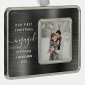 初めてのクリスマス婚約したフォトグレーブラッシュメタル シルバープレートフレームオーナメント (右)