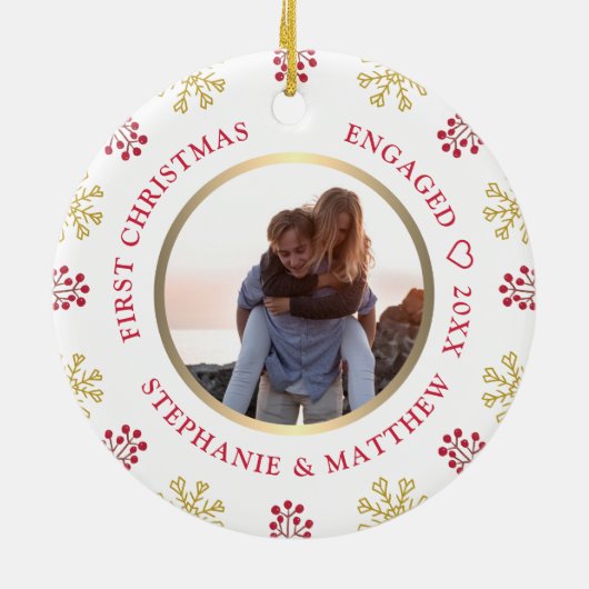 初めてのクリスマス婚約したフォトフェスティバル休日 セラミックオーナメント (裏面)