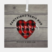 初めてのクリスマス婚約した素朴ハートパーソナライズされた ガラスオーナメント (裏面)