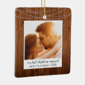 初めてのクリスマス婚約した素朴String Lights写真 セラミックオーナメント (右)