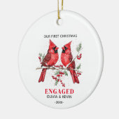 初めてのクリスマス婚約した赤結婚した深紅色 セラミックオーナメント (左)
