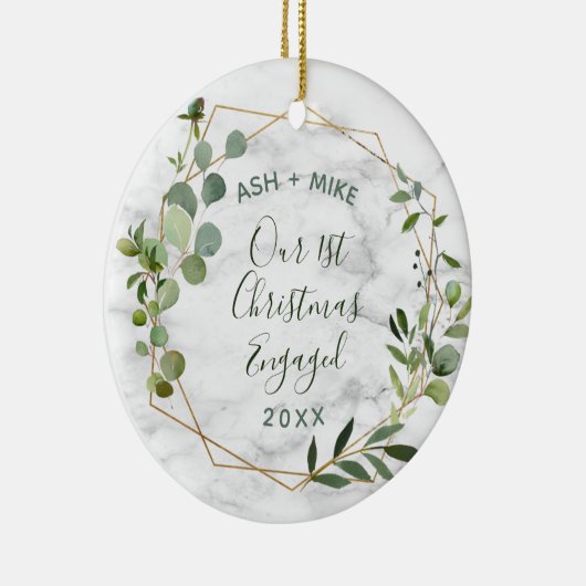 初めてのクリスマス婚約した金ゴールド大理石の緑の写真 セラミックオーナメント (右)