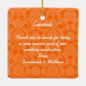 初めてのクリスマス新婚の新郎新婦クリスマス セラミックオーナメント (裏面)