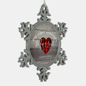 初めてのクリスマス結婚したの新しい名素朴前 スノーフレークピューターオーナメント (左)