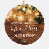 初めてのクリスマス結婚したの素朴な木と光 セラミックオーナメント (裏面)