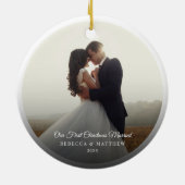 初めてのクリスマス結婚したの結婚写真保存 セラミックオーナメント (裏面)