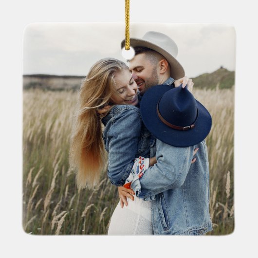 初めてのクリスマス結婚したはMr.フォト夫人 セラミックオーナメント (裏面)