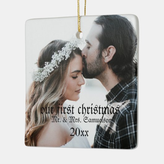 初めてのクリスマス結婚したはMr.ミセス・フォト セラミックオーナメント (左)
