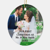 初めてのクリスマス結婚したはMr.ミセス・フォト セラミックオーナメント (左)