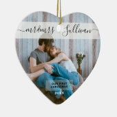 初めてのクリスマス結婚したはMr.& Mrs PHOTOハート セラミックオーナメント (右)