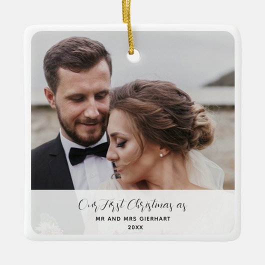 初めてのクリスマス結婚したウエディングの写真 セラミックオーナメント (正面)