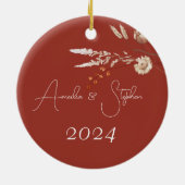 初めてのクリスマス結婚したテラコッタウォーター色 セラミックオーナメント (裏面)