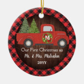 初めてのクリスマス結婚したトラックPlaidミセス・フォト セラミックオーナメント (正面)