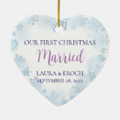 初めてのクリスマス結婚したフォトブルー雪 セラミックオーナメント (裏面)