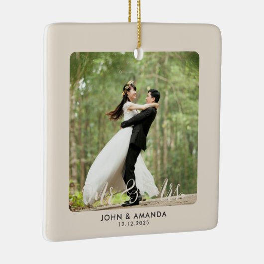 初めてのクリスマス結婚したレトロの写真 セラミックオーナメント (右)