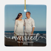 初めてのクリスマス結婚した両面写真 セラミックオーナメント (裏面)