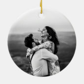 初めてのクリスマス結婚した写真 セラミックオーナメント (裏面)