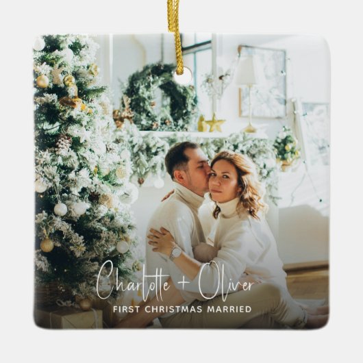 初めてのクリスマス結婚した写真Keepsake セラミックオーナメント (正面)