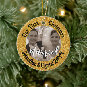 初めてのクリスマス結婚した赤パーソナライズされたグリッター セラミックオーナメント