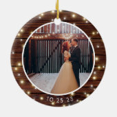 初めてのクリスマス結婚した2フォトラ素朴イト セラミックオーナメント (裏面)