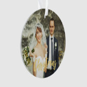 初めてのクリスマス結婚のフォト金ゴールドスクリプト オーナメント (正面)