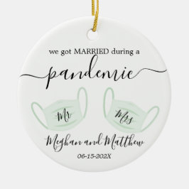 初めてのクリスマス結婚の流行性検疫マスク セラミックオーナメント