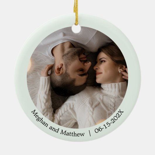 初めてのクリスマス結婚の流行性検疫マスク セラミックオーナメント (裏面)