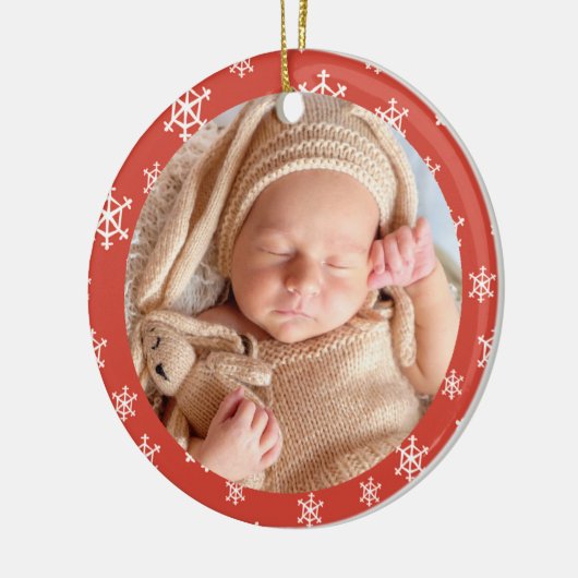 初めてのクリスマス赤と白の雪片の写真 セラミックオーナメント (左)