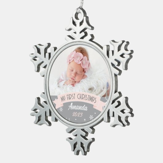 初めてのクリスマス赤面ピンクベビーガール写真 スノーフレークピューターオーナメント (右)