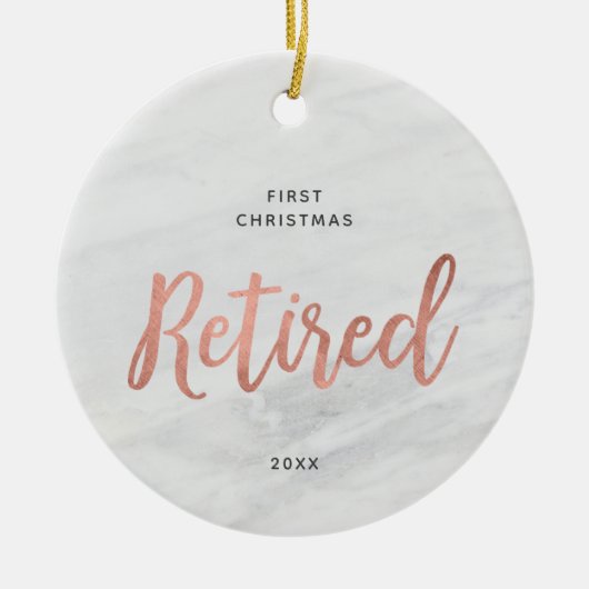 初めてのクリスマス退職したパーソナライズされた大理石 セラミックオーナメント (正面)