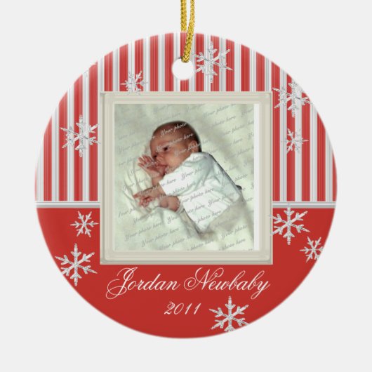 初めてのクリスマス雪片レッド セラミックオーナメント (正面)
