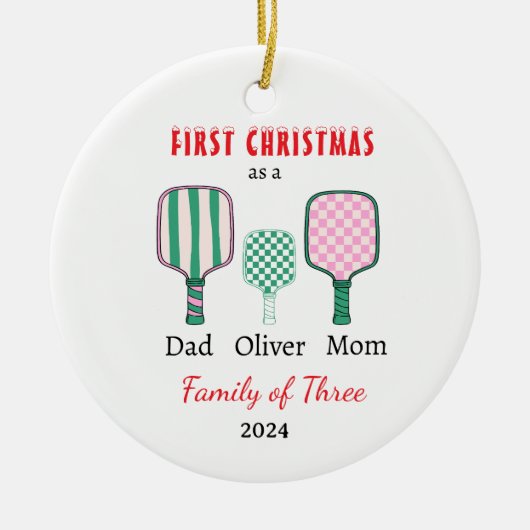 初めてのクリスマス3枚撮影記念の家族 セラミックオーナメント (正面)