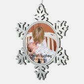 初めてのクリスマス4人の家族 スノーフレークピューターオーナメント (右)