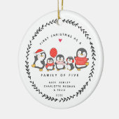 初めてのクリスマス5羽のペンギンの家族 セラミックオーナメント (左)