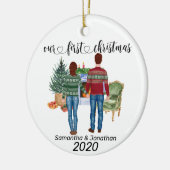 初めてのクリスマス カップル 茶色の髪 新婚夫婦 セラミックオーナメント (左)