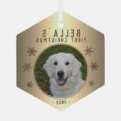 初めてのクリスマス ゴールドの雪の結晶の犬の写真 ガラスオーナメント (裏面)