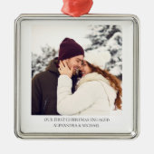 初めてのクリスマス 婚約した | カスタム婚約写真 メタルオーナメント (正面)