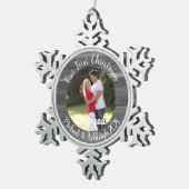 初めてのクリスマス 婚約した スノーフレークピューターオーナメント (右)