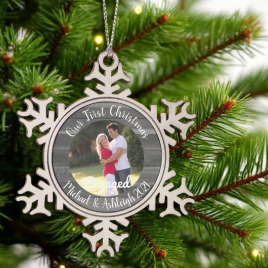 初めてのクリスマス 婚約した スノーフレークピューターオーナメント