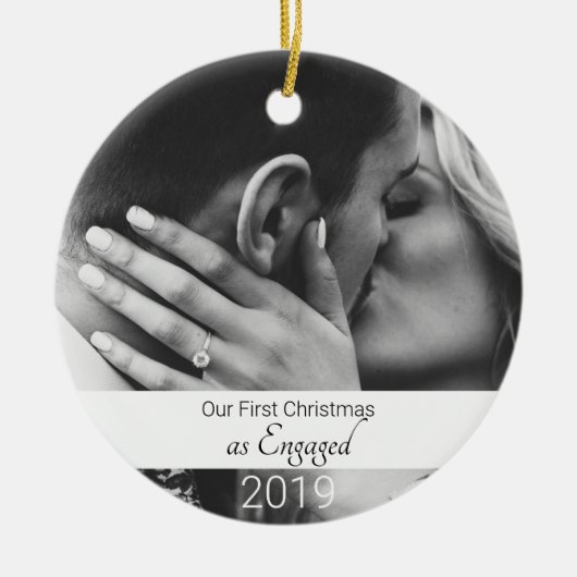初めてのクリスマス 婚約した セラミックオーナメント (正面)