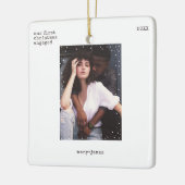 初めてのクリスマス 婚約した |タイプライターミニマルの写真 セラミックオーナメント (左)