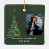 初めてのクリスマス 婚約した |写真ミニマル婚約 セラミックオーナメント (裏面)