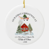 初めてのクリスマス　新しい家　セスナ航空機と木 セラミックオーナメント (裏面)