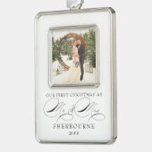 初めてのクリスマス:書道夫妻の写真 シルバープレートフレームオーナメント (左)