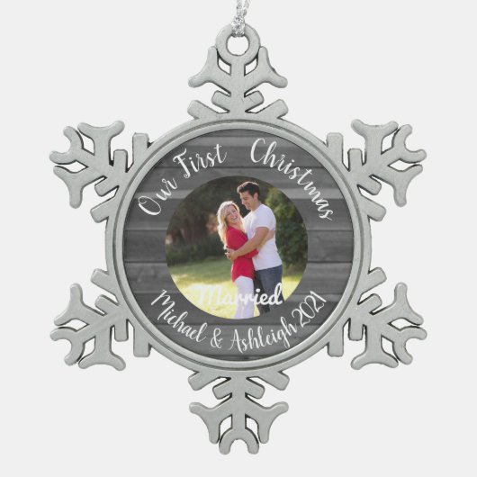 初めてのクリスマス 結婚した スノーフレークピューターオーナメント (正面)