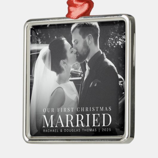 初めてのクリスマス 結婚した |新しカスタムい写真 メタルオーナメント (左)