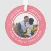 初めてのクリスマス Mr & Mrs 2枚の写真 モダンピンク オーナメント (裏面)