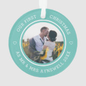 初めてのクリスマス Mr & Mrs 2枚の写真 モダン・ティール オーナメント (裏面)